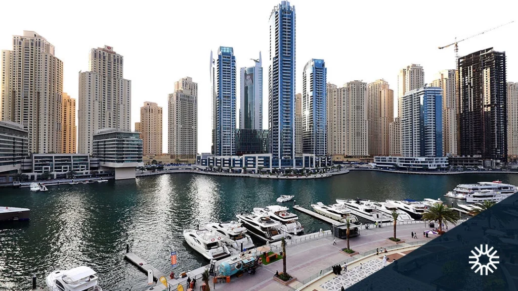 Vuokra-asumisen kustannukset Dubaissa – kerrostaloja Dubai Marinassa